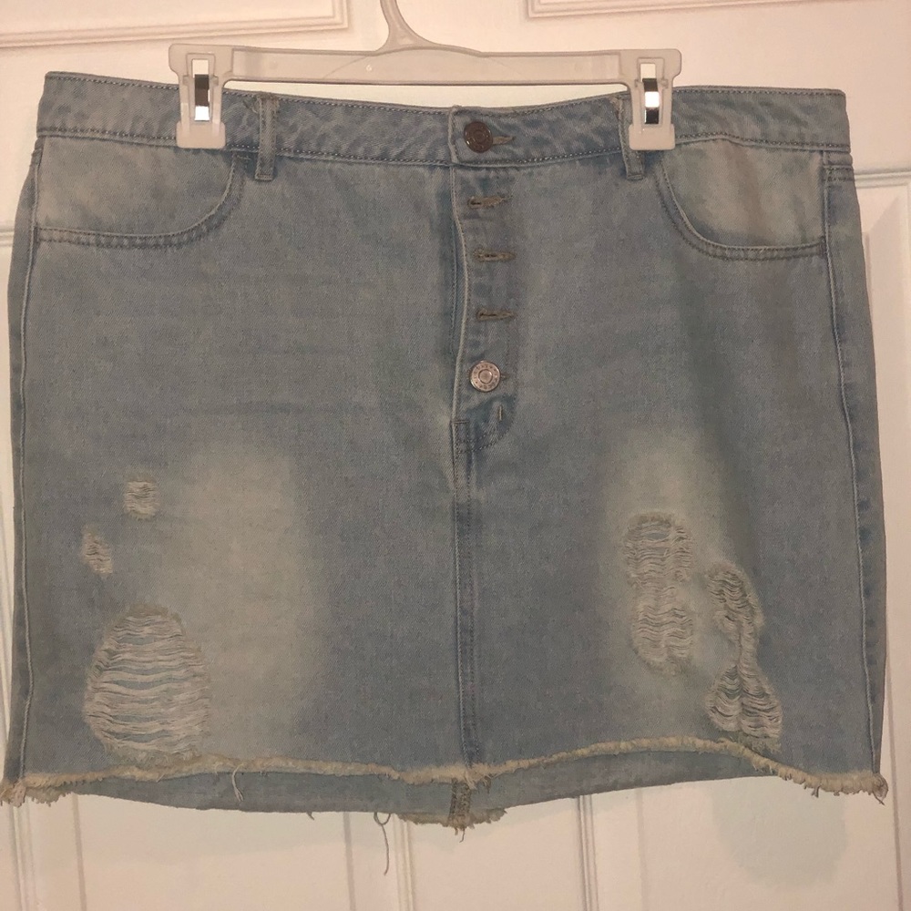 Denim skirt
